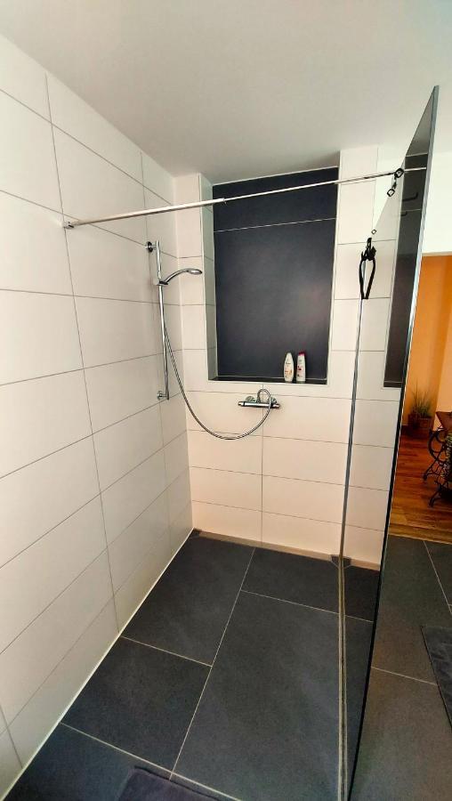 Select-Home 2 - Netflix - Kaffee&Tee - Parkplatz - viele Extras Bruck in der Oberpfalz Exterior foto